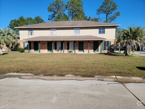 Building Photo - 1578 Savannah Dr