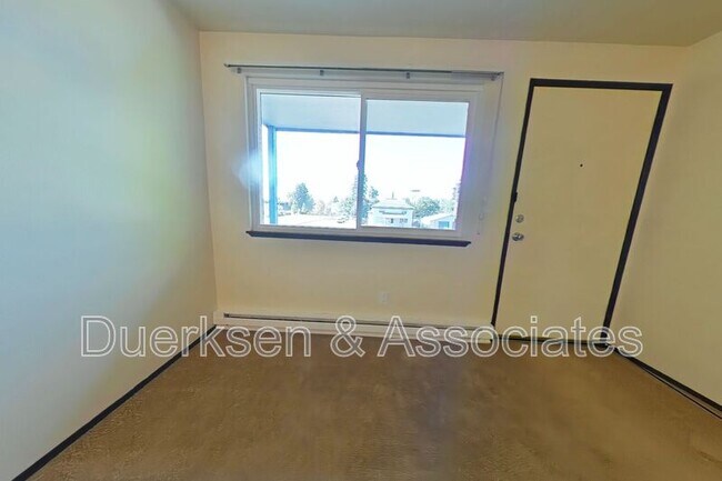 Foto del edificio - 697 SE Jefferson St