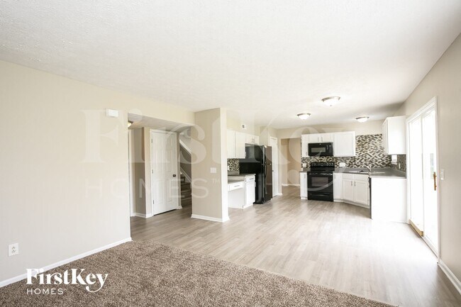 Foto del edificio - 3346 Crestwell Dr