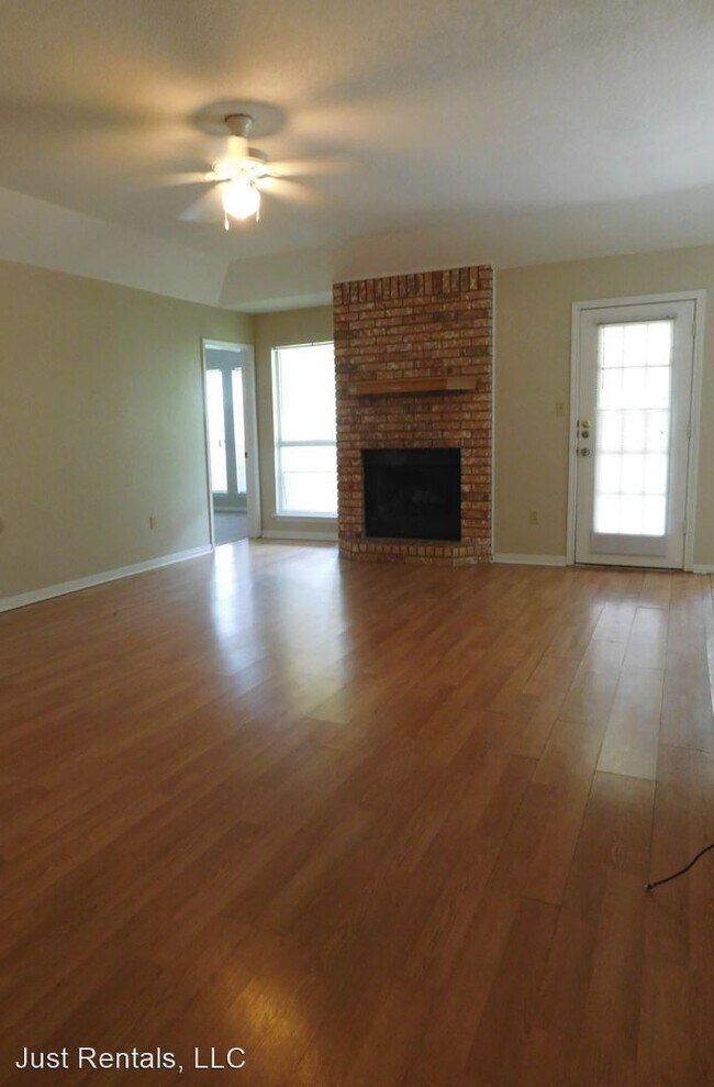 Building Photo - 4 br, 2 bath House - 214 Atkinson Ave.