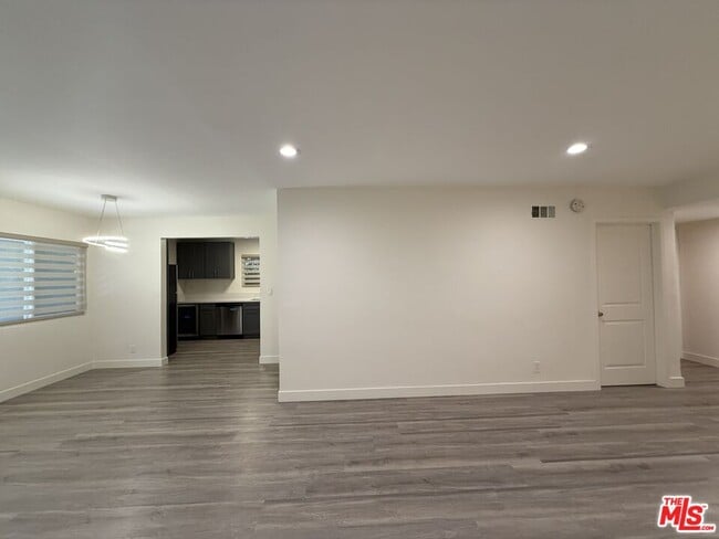 Building Photo - 1760 S Bentley Ave