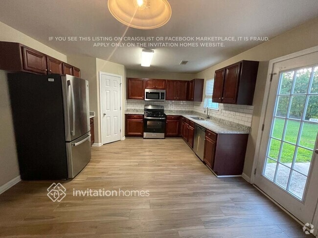 Building Photo - 4186 Defoors Farm Dr