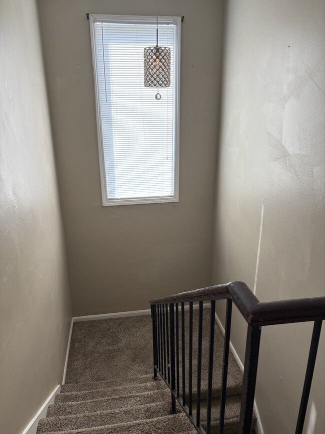 Building Photo - 1750 Wesley Way NW