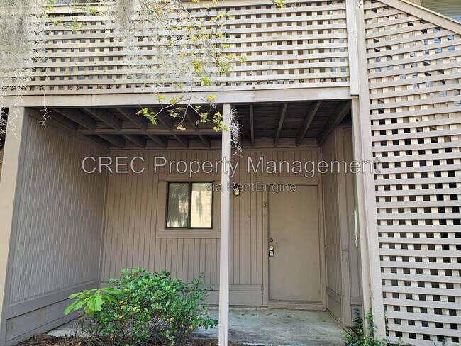 Building Photo - 2736 Jobee Dr