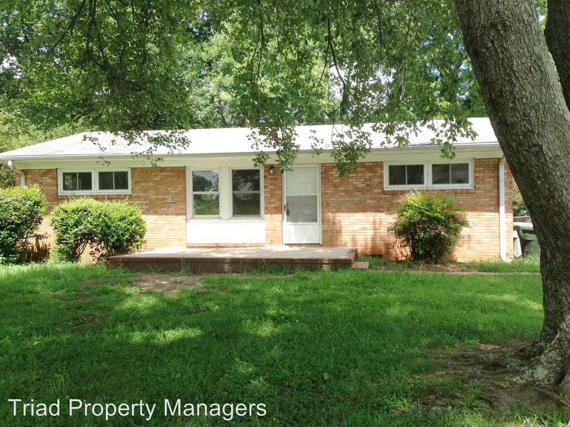 Primary Photo - 3 br, 1.5 bath House - 1414 Corregidor St