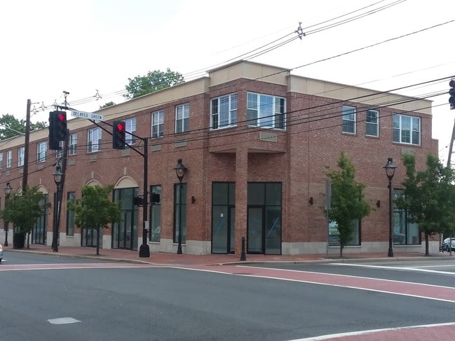 Building Photo - 1609-1611 Springfield Ave