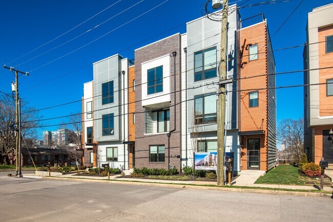 Building Photo - 1214 Hawkins St