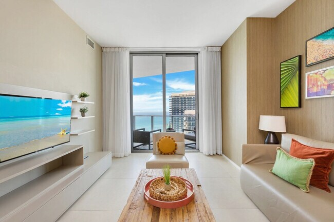 Building Photo - 4111 S Ocean Dr