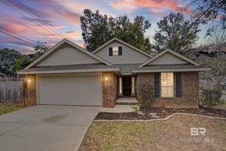 Building Photo - 9011 Brookside Ln