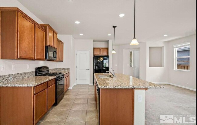 Building Photo - 7023 Cinder Village Dr