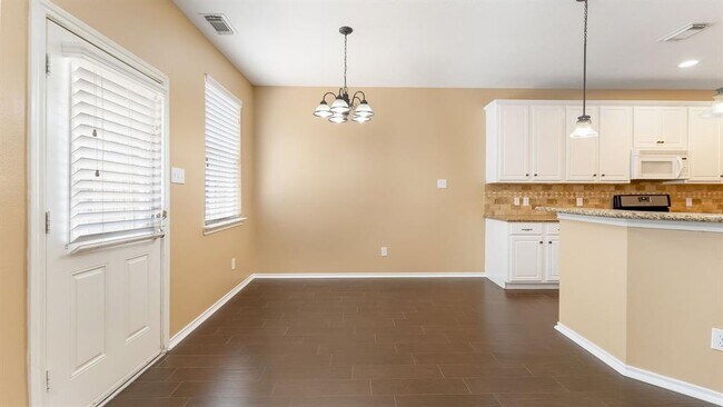 Foto del edificio - 17519 Bering Bridge Ln