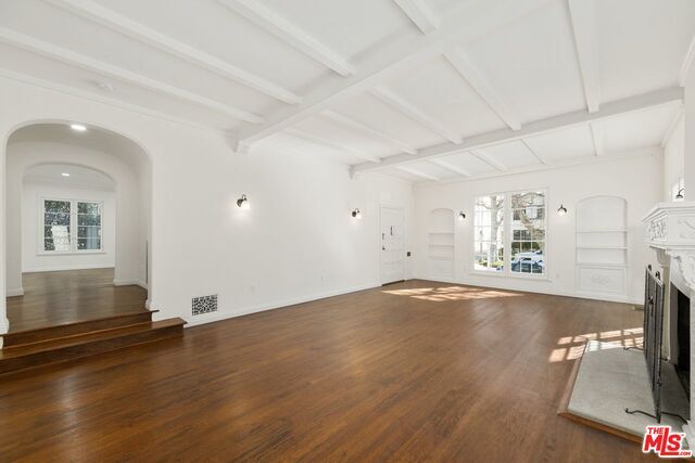 Foto del edificio - 115 N Mansfield Ave