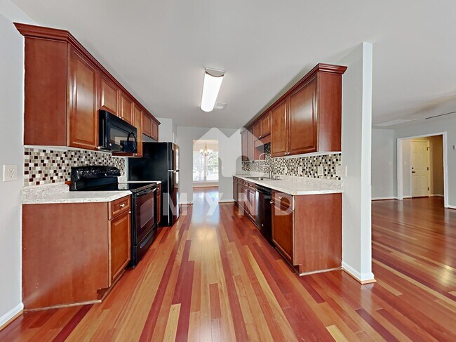 Building Photo - 3088 Rosewalk Dr