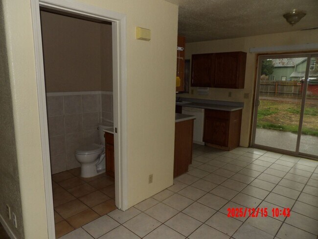 Foto del edificio - 3 Bedroom Duplex