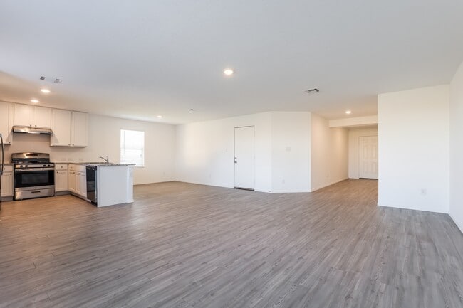 Foto del edificio - 4215 Southton Mere