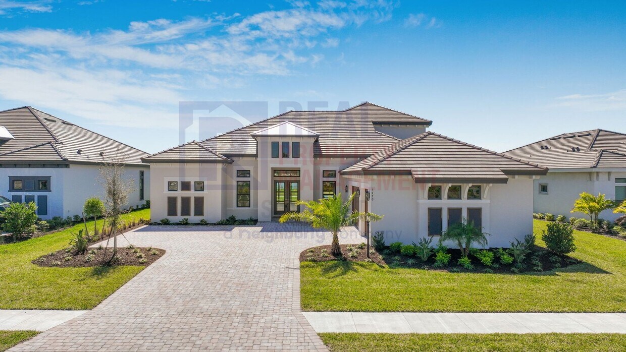 Primary Photo - Luxury living in the beautiful Esplanade a...