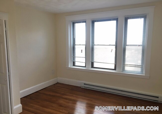 Foto del edificio - 379 Broadway