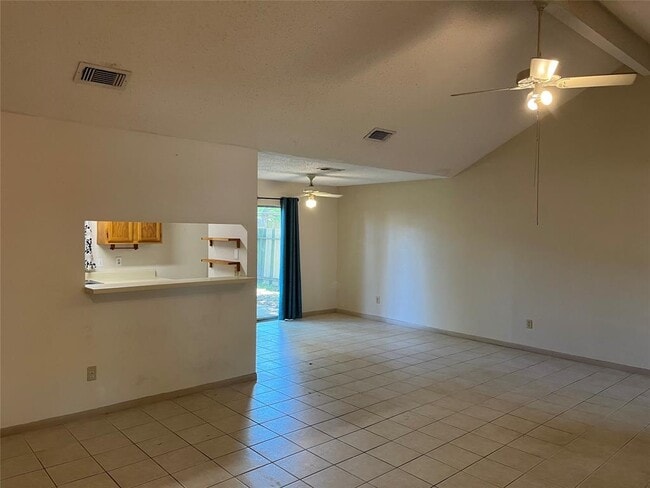 Building Photo - 9618 Oldenburg Ln