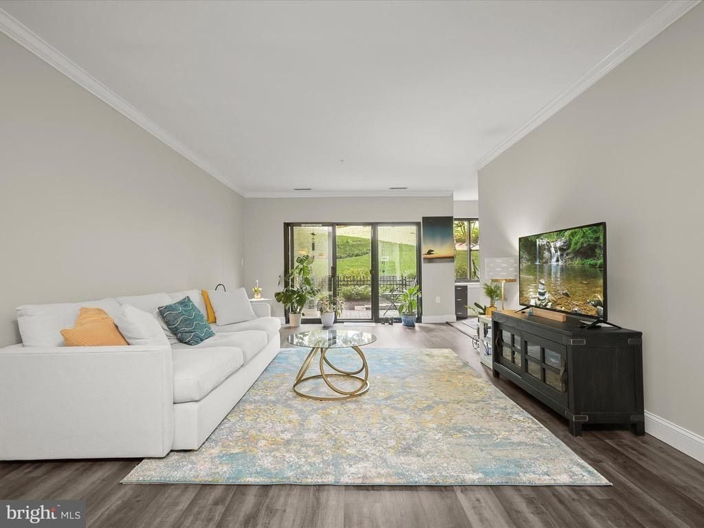 Foto principal - 10001 Windstream Dr