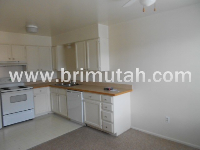 Building Photo - 4835 S Memory Ln