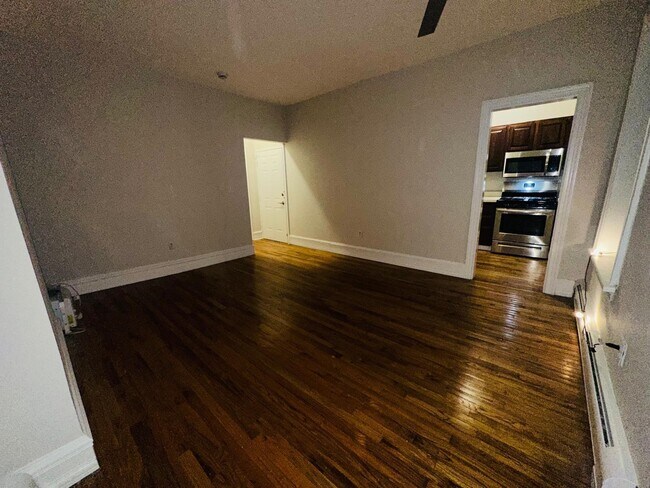 Foto del edificio - 308 2nd St