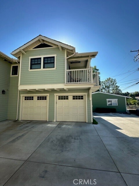 Building Photo - 221 E Foothill Blvd