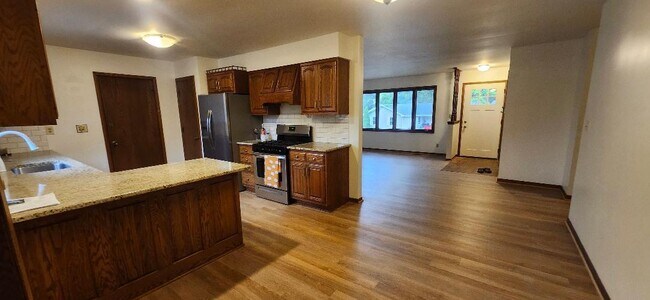 Foto del edificio - 1707 Miller Rd