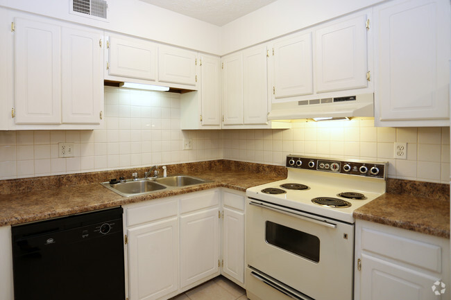 2BR, 1BA -850SF - Upper Level - Kitchen - Lakewood Terrace