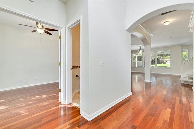 Foto del edificio - 20308 Farm Pond Ln
