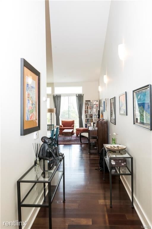 3 Br Bath Condo 600 S Ridgeley Dr Ph10 For Rent In Primary Photo 3 Br Bath Condo 600 S Ridgeley Dr Ph10