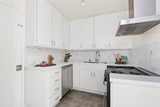 Interior Photo - Eastborne Avenue Apartments