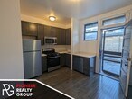 Foto principal - 2642 N Milwaukee Ave