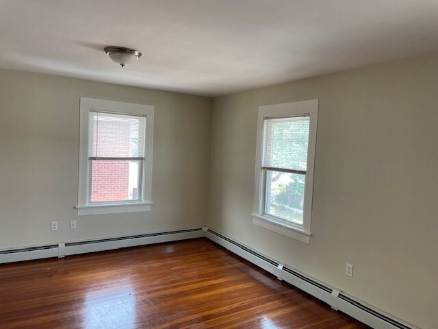 Fotografía del edificio - 10 Dickinson Ave