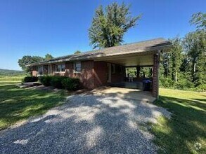 Building Photo - 3751 Waidsboro Rd