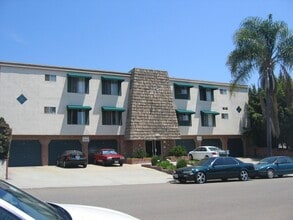 Building Photo - 4077 Hamilton St