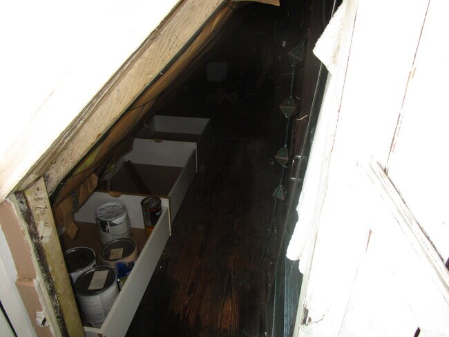 Foto del edificio - 2565 E 14th St