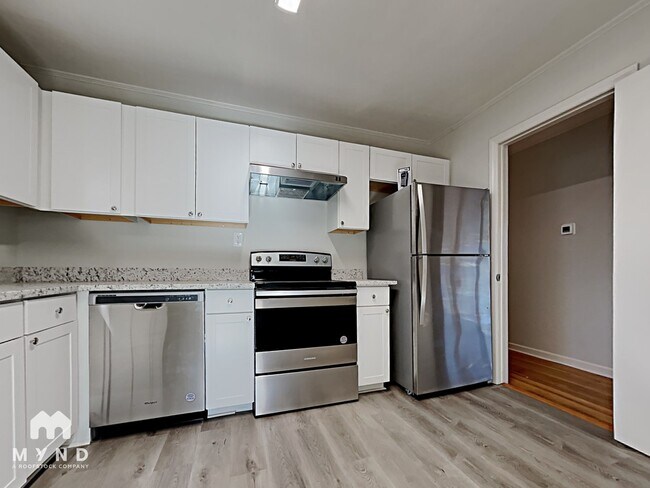 Foto del edificio - 2414 Heywood Ave
