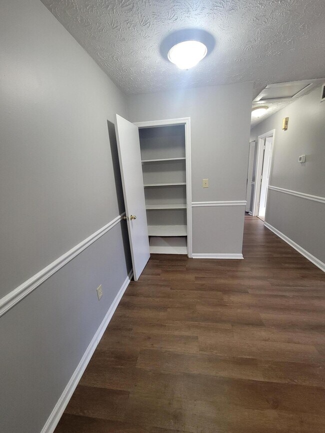 Foto del edificio - 2801 Winter Garden