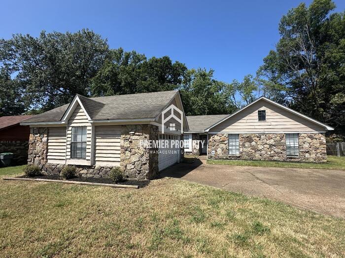 Foto principal - 2533 Richwood St