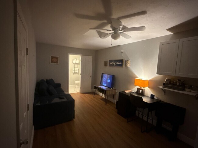 Building Photo - 22190 SW 98th Ct