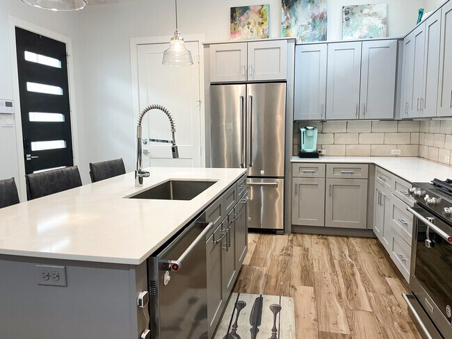 Foto del edificio - 116 E 33rd St