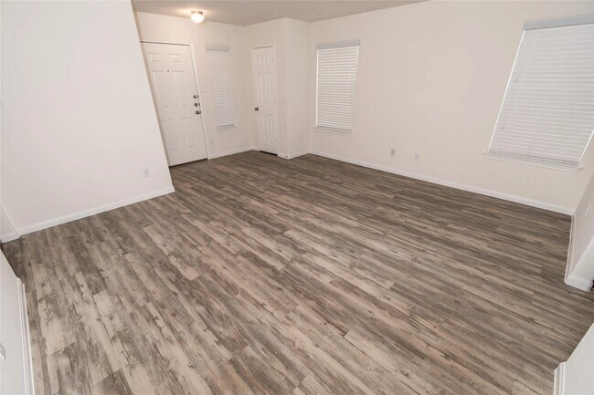 Foto del edificio - 2822 Junction Dr
