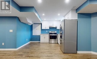 Building Photo - 63 Glenheron Crescent