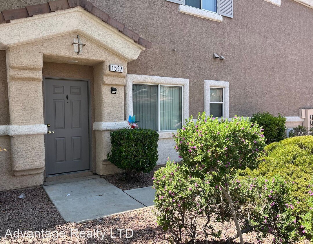 Foto principal - 3 br, 2.5 bath House - 1597 Ward Frontier ...