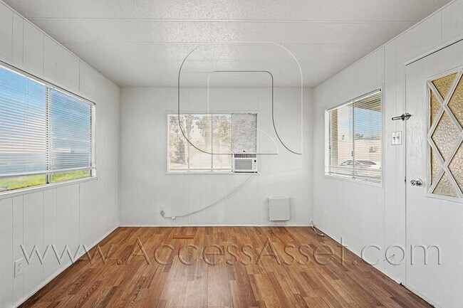 Foto del edificio - Spacious 1 Bed/1 Bath Manufactured Home In Menifee!