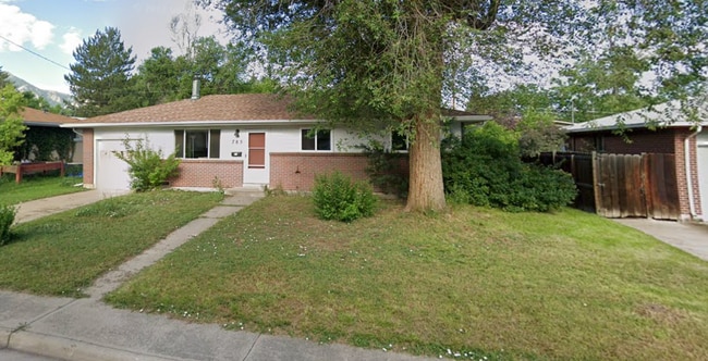 Photo - 785 39th St House