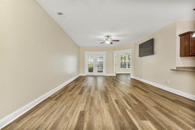 Foto del edificio - 304 Shelby Lawson Dr