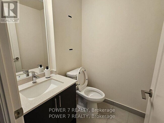 Photo du bâtiment - 9000-9000 Jane St
