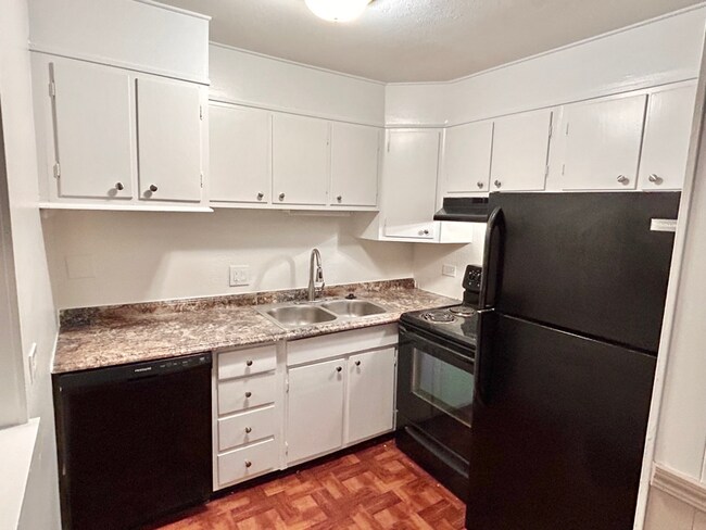 Foto del edificio - 1160 N Ogden St
