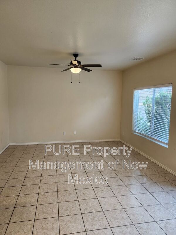 Foto del edificio - 3004 Calla Lilly Ln